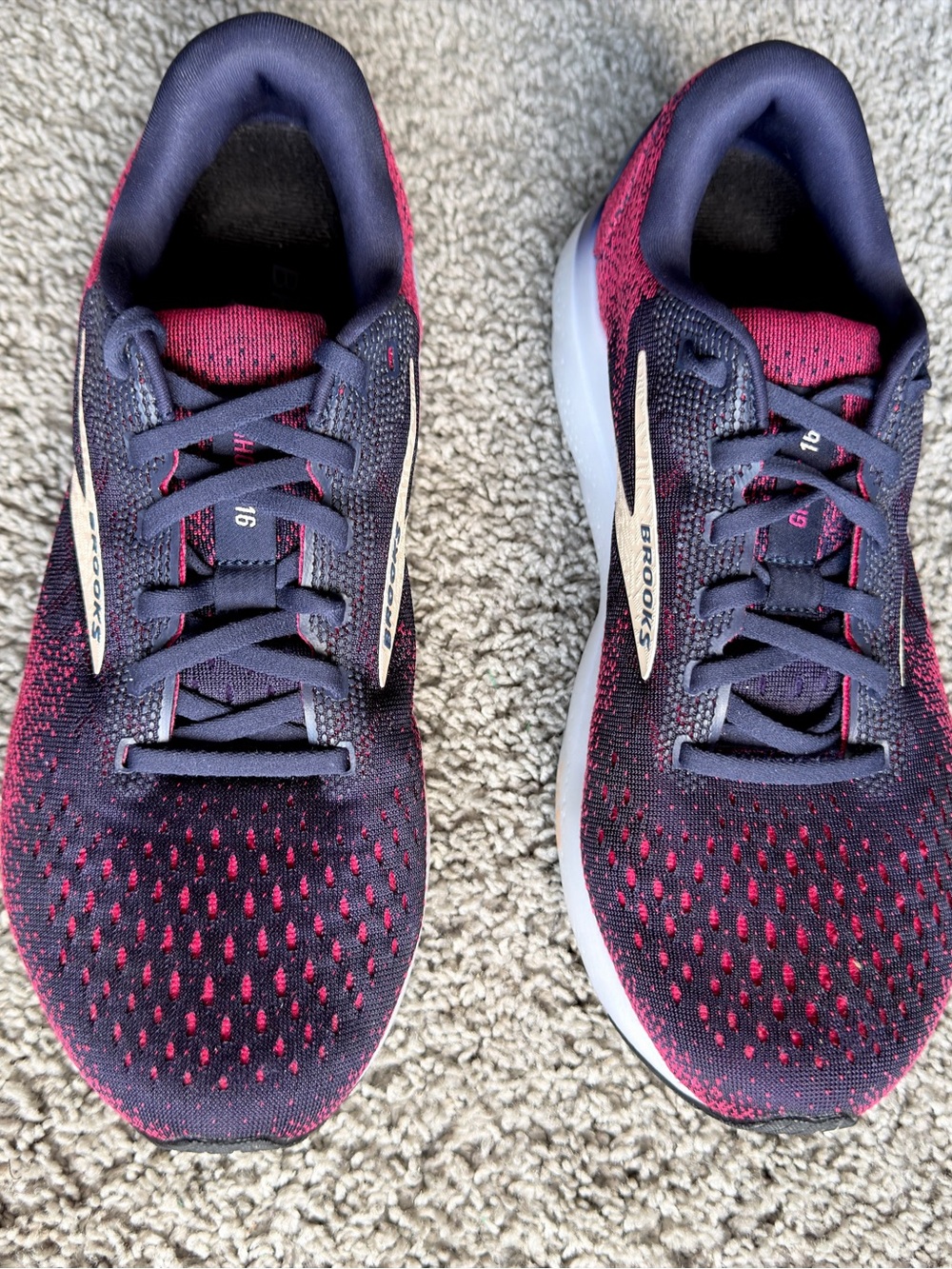 Brooks Women's Ghost 16 Size 10.5 wide- Navy and Pink Knit Running Sneakers